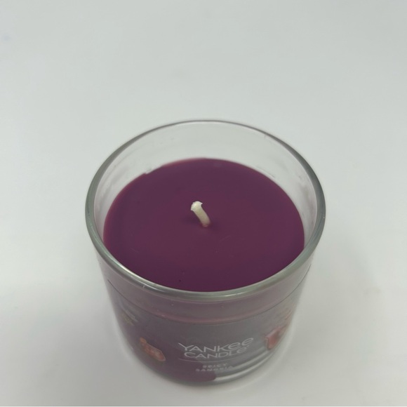 Yankee Candle Spicy Sangria Small Jar Candle - Picture 2 of 4